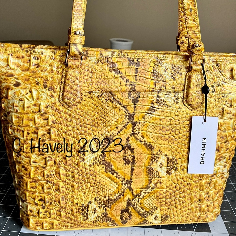 💛💛NWT! Brahmin Medium Asher Tote Canary Solid Melbourne Leather💛💛